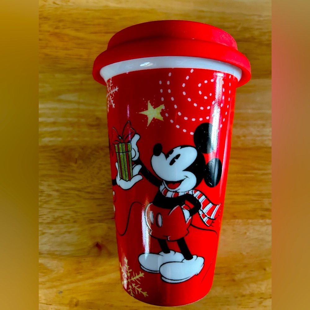 Disney ceramic tumbler with lid